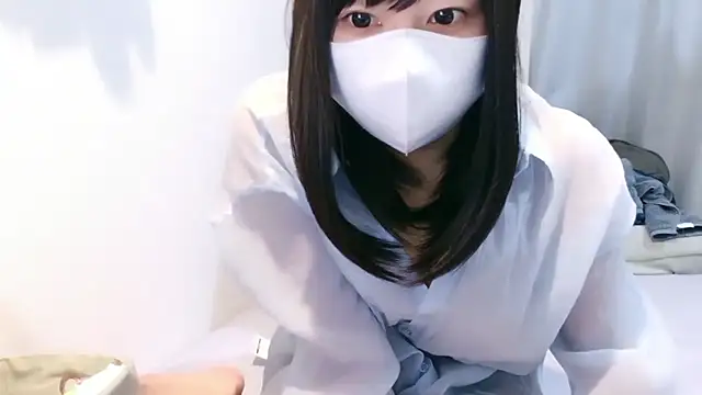 YUTSU KI online show from May 5, 9:29 pm