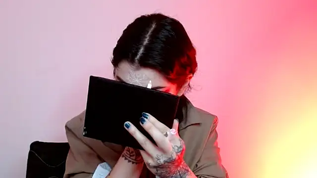 sophy rock online show from November 24, 3:47 pm