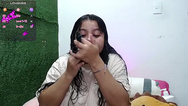 Miaa Smiith1 online show from November 7, 10:21 am