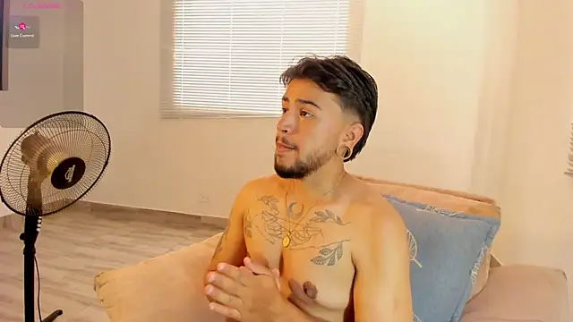 ftmphilip  online show from May 6, 2:32 pm