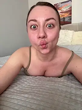 DanielaWisse online show from February 15, 11:42 am