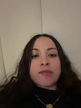 Megan Rodrigo online show from May 3, 11:19 pm