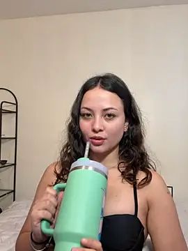 Megan Rodrigo online show from January 15, 2:34 pm