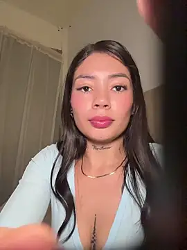 Roxanne 08 online show from May 23, 10:52 pm
