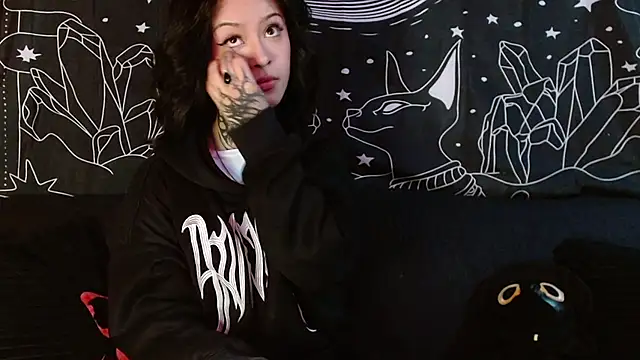 Isabella  dark online show from November 15, 3:29 am