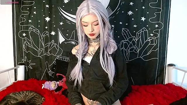 Isabella  dark online show from October 11, 10:56 pm