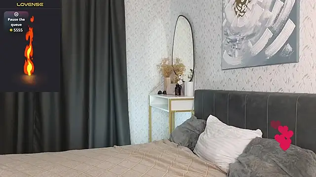 YourSweetDream  online show from March 21, 8:19 am