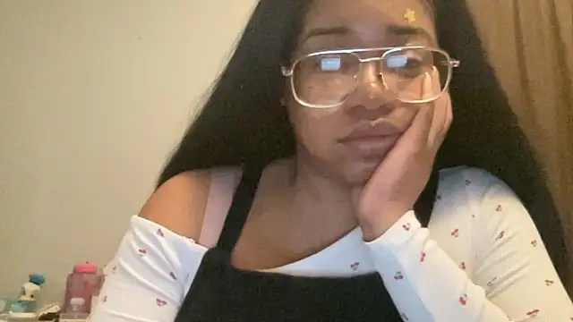 MommyConfident online show from January 16, 9:22 pm