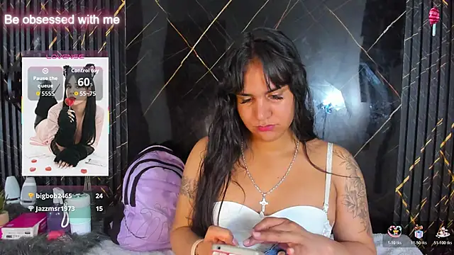 Kagome01 online show from December 5, 1:34 pm