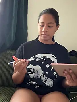 AshleyLoveee online show from December 3, 3:47 pm