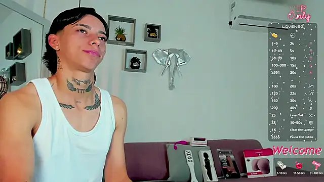 AmberAdams  online show from January 15, 3:29 pm