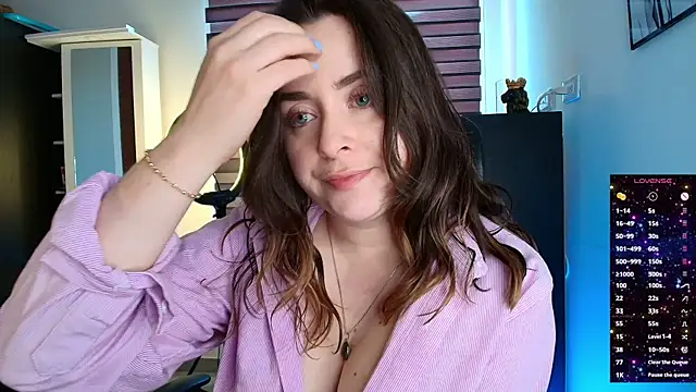miss seline online show from May 16, 5:01 pm