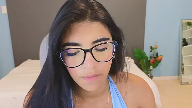 maiaa ruiz online show from October 16, 2:52 pm