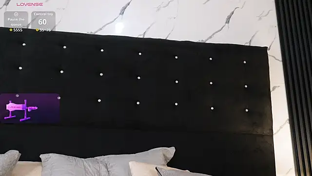 Annyy Rosse online show from May 8, 5:32 am