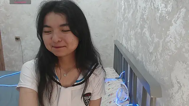 Shy Kira online show from July 1, 8:58 am