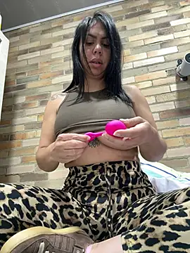 valeryoliverox online show from January 11, 7:08 pm