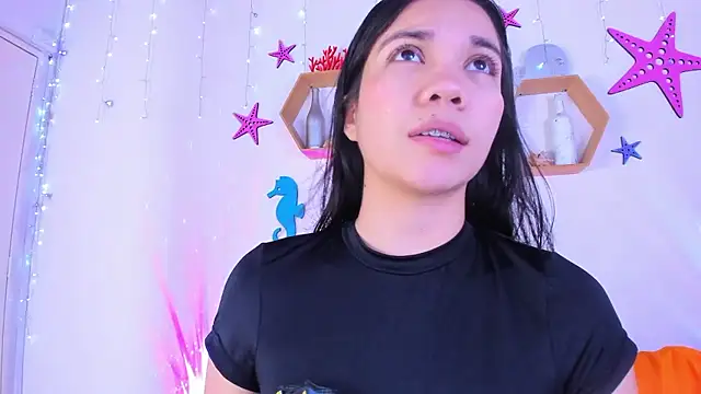 Emiily Parkerr online show from October 31, 3:41 am