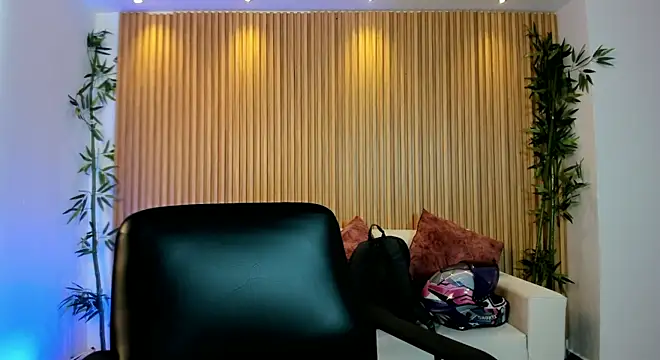 paulina sweett  online show from May 23, 12:36 pm