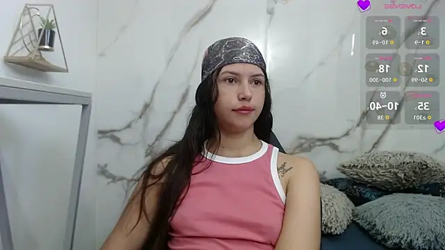 Lindsey8 online show from May 5, 1:36 pm