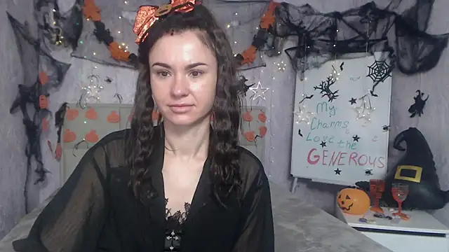 KaraCriegs online show from October 27, 6:13 pm