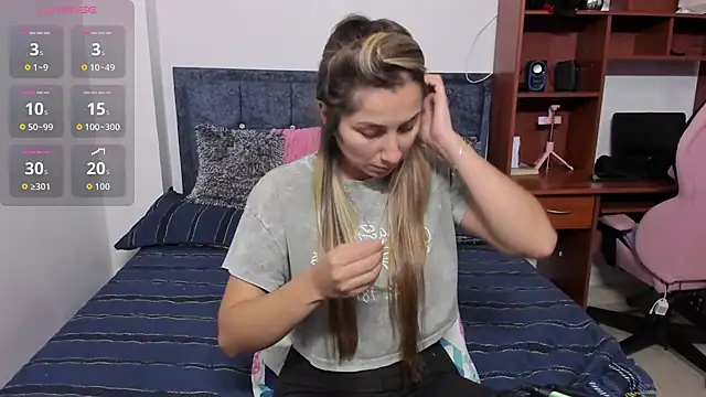 Iris love18 online show from October 10, 7:41 pm