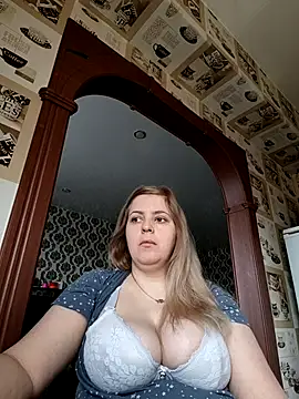 Lady nice cat online show from May 8, 3:21 am