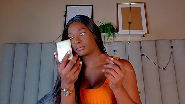 nahomi campbell online show from May 20, 8:50 pm