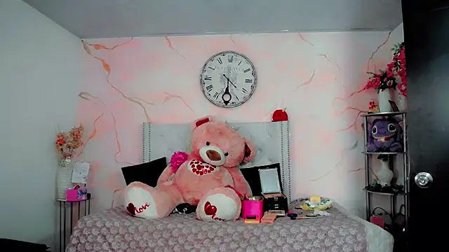 maria camilacms online show from March 11, 6:32 pm