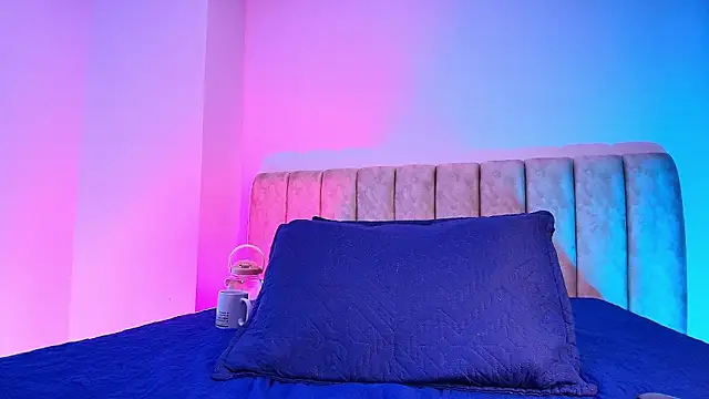 arl chloee online show from February 25, 3:16 am