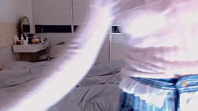 Snapshot of -Lucky_Girl chatting on October 1, 1:49 pm -Lucky Girl online show from October 1, 1:49 pm