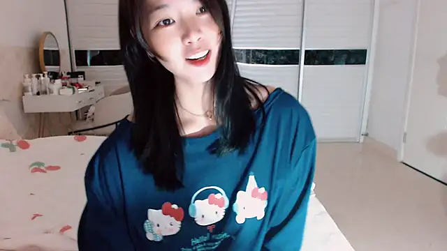 Snapshot of -Lucky_Girl chatting on September 10, 1:27 am -Lucky Girl online show from September 10, 1:27 am