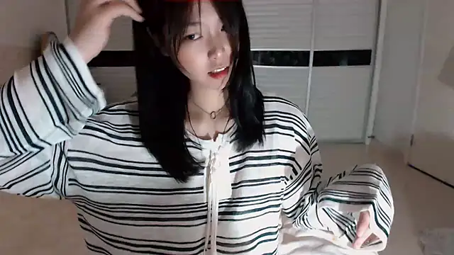 Snapshot of -Lucky_Girl chatting on September 13, 2:47 pm -Lucky Girl online show from September 13, 2:47 pm