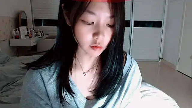 -Lucky Girl online show from October 14, 2:52 pm