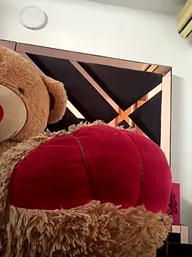 emmyjhonson07 online show from November 14, 3:56 pm