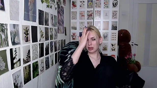 CapriScorpion online show from May 15, 5:48 pm