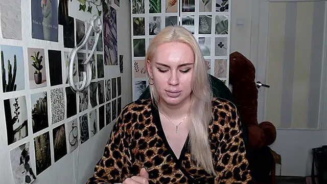 CapriScorpion online show from October 10, 1:16 pm