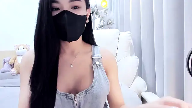 Lita-Julia online show from May 24, 7:57 pm