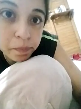 robertguada online show from April 21, 10:17 pm