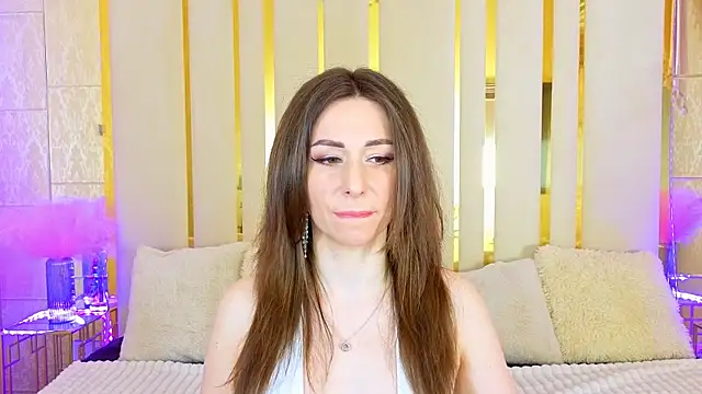 KimmmLi online show from May 9, 6:26 am