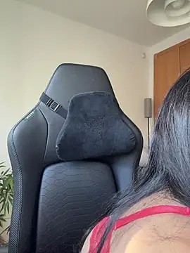 BellaGiaxx online show from December 22, 10:40 am