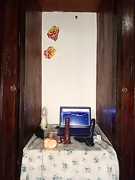 The-Peach-Flexer online show from November 23, 9:27 pm