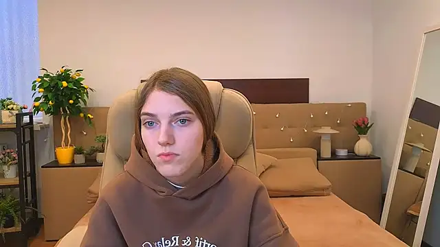  Olli  Stiw  online show from March 19, 9:02 am