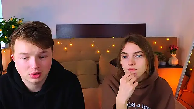  Olli  Stiw  online show from April 9, 6:19 am