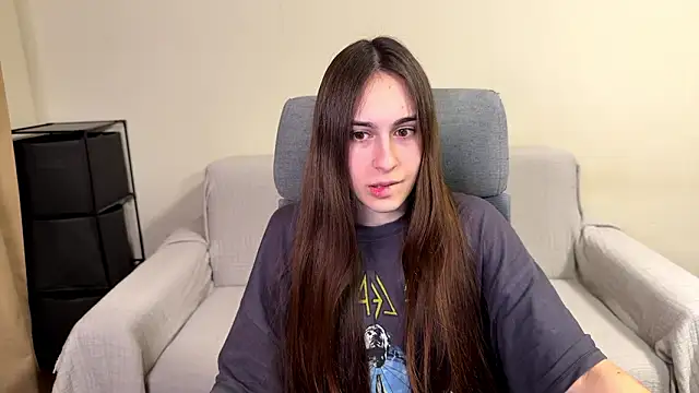 AliceKolltt online show from February 25, 1:15 am