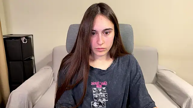 AliceKolltt online show from March 9, 9:51 pm