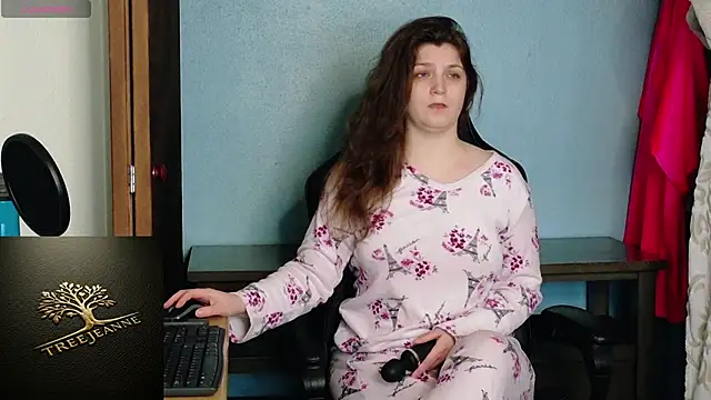 TreeJeanne online show from March 12, 1:52 am