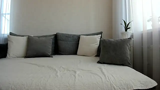 Angel-Rosa online show from October 18, 4:04 am