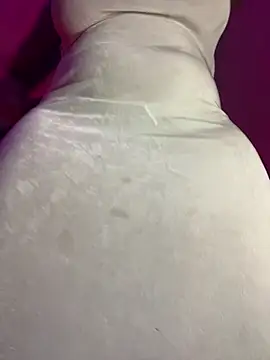 Cherrytowild online show from March 31, 5:29 am