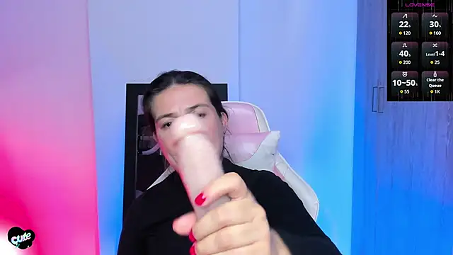 Saskyaa online show from February 9, 2:19 pm