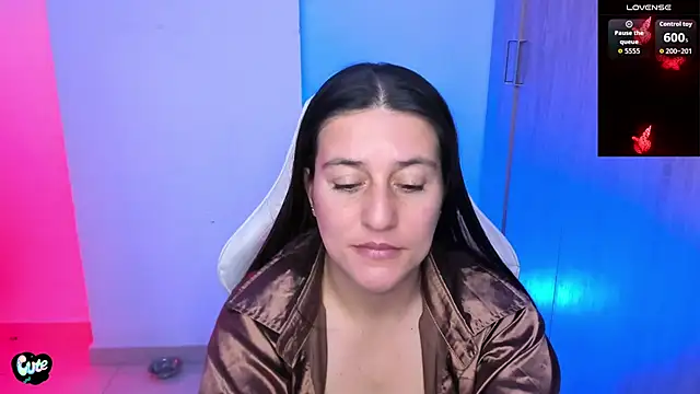 Saskyaa online show from May 3, 11:52 pm